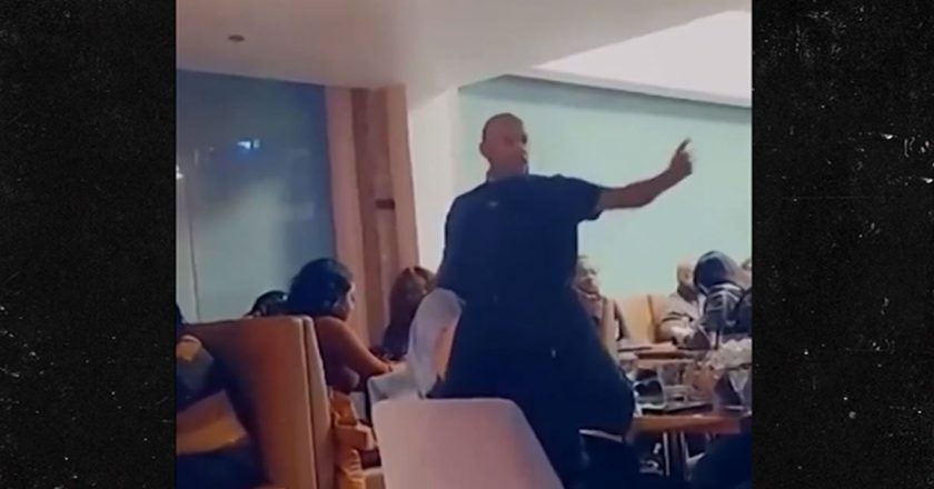 Dallas Restaurant Owner Explains Why He Scolded Black Women for Twerking – TMZ