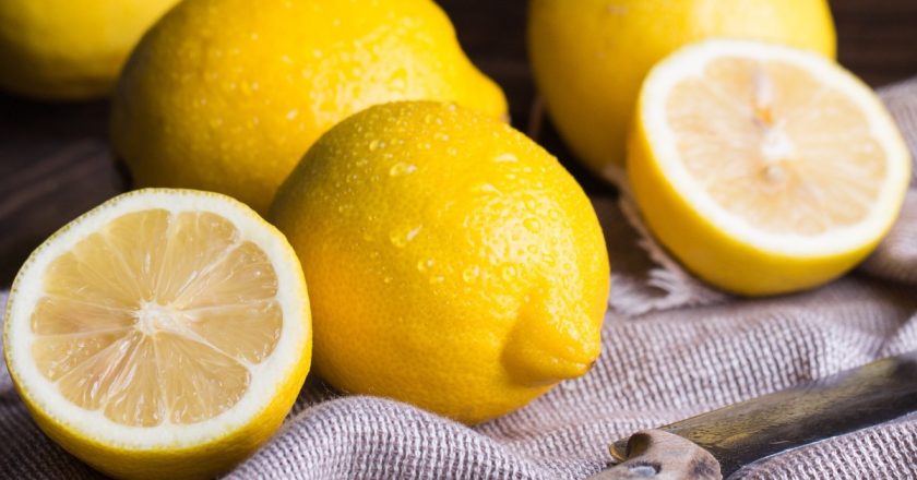 All About Lemons and Fresh Lemon Juice