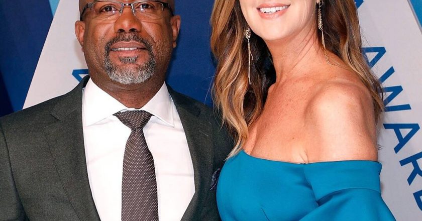 Darius Rucker and Wife Decide to “Consciously Uncouple” After 20 Years of Marriage – E! NEWS