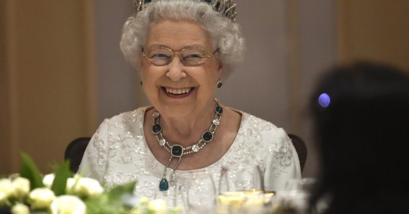 Queen Elizabeth Is a Chocoholic But Dont Touch Your Dessert Before She Does – Showbiz Cheat Sheet