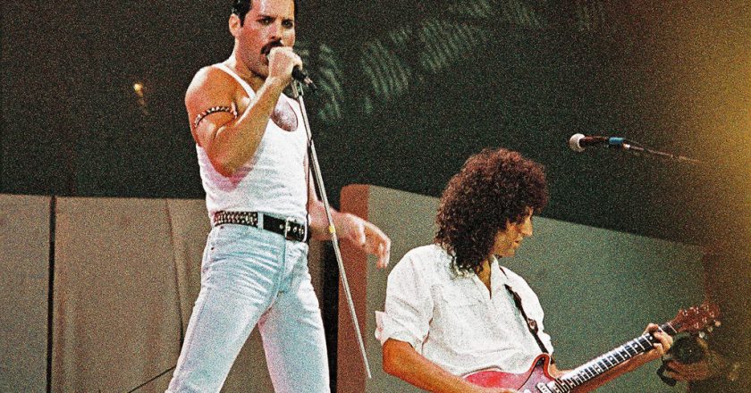 Queen’s ‘Greatest Hit’ Notches U.K. Chart Milestone – Billboard