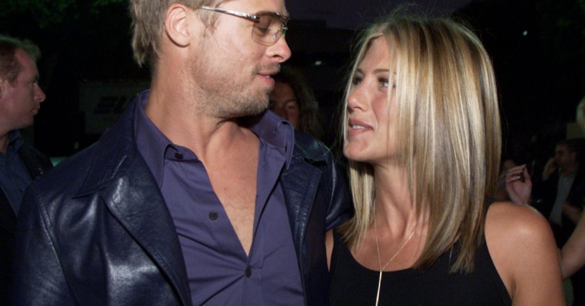 Insider Claims Jennifer Aniston and Brad Pitt Were Planning For a Baby Before Angelina Jolie Came Into the Picture – Showbiz Cheat Sheet