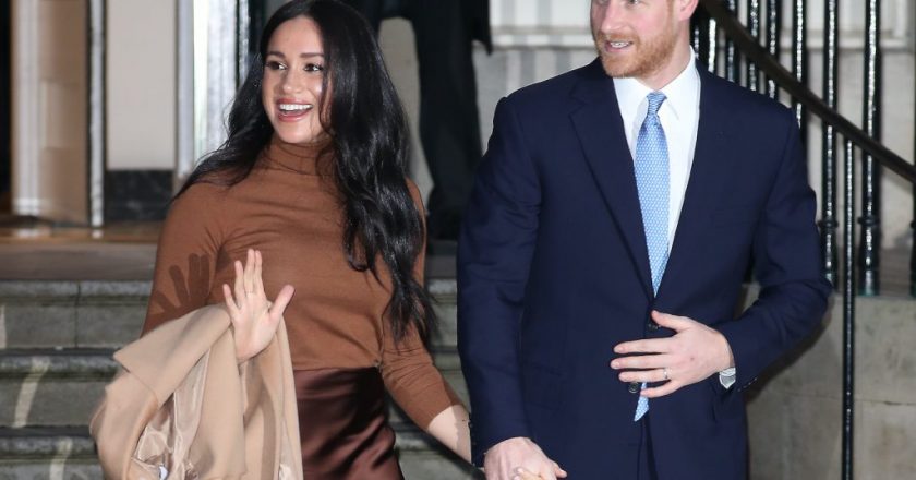 Royal Family Is Nervous About Prince Harry and Meghan Markle as They Are Desperately Searching for a Role in Life, Expert Says – Showbiz Cheat Sheet