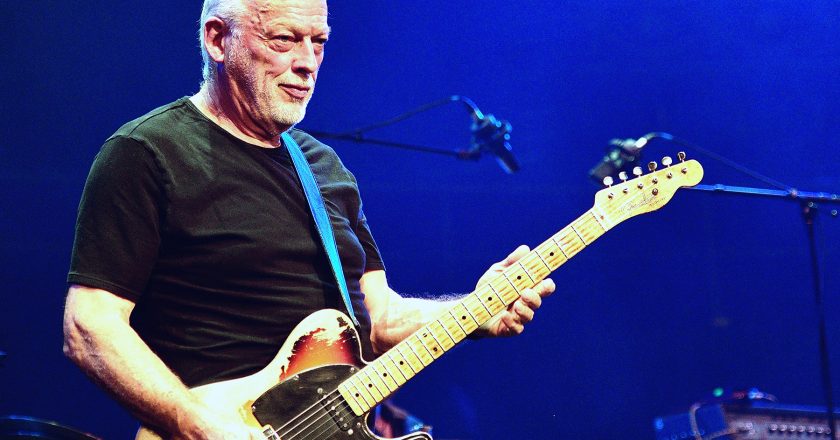 Hear David Gilmour’s First New Song in Five Years ‘Yes, I Have Ghosts’ – Rolling Stone