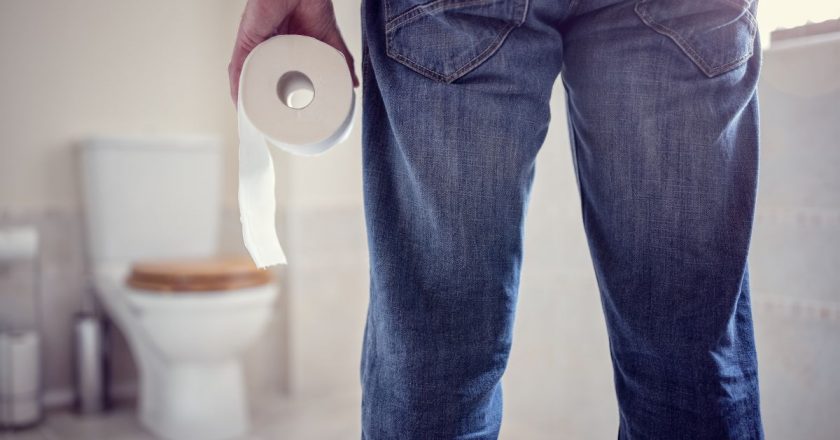 Why do some men take so long to poop? – Live Science