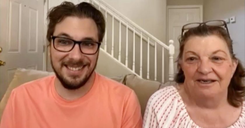 90 Day Fiance: Colt and Debbie REACT to Larissa Warning Jess About Them (Exclusive) – Entertainment Tonight