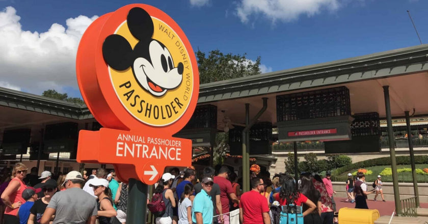 Walt Disney World Releases Official Statement Regarding Monthly Annual Passholder Payment Errors – wdwnt.com