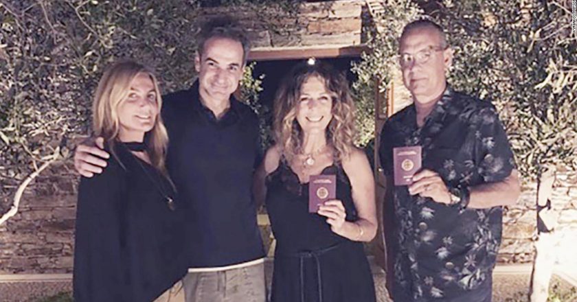 Tom Hanks and Rita Wilson are officially Greek citizens – CNN