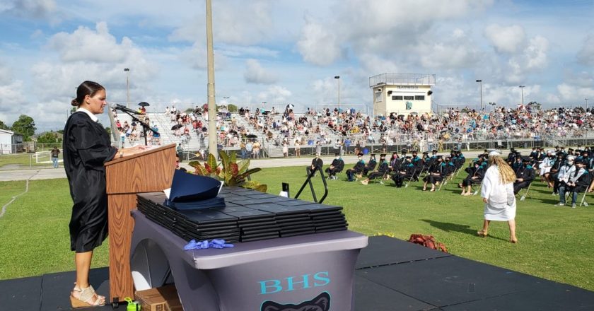 Hundreds of Bayside High grads asked to quarantine after COVID-19 case linked to graduation – Florida Today