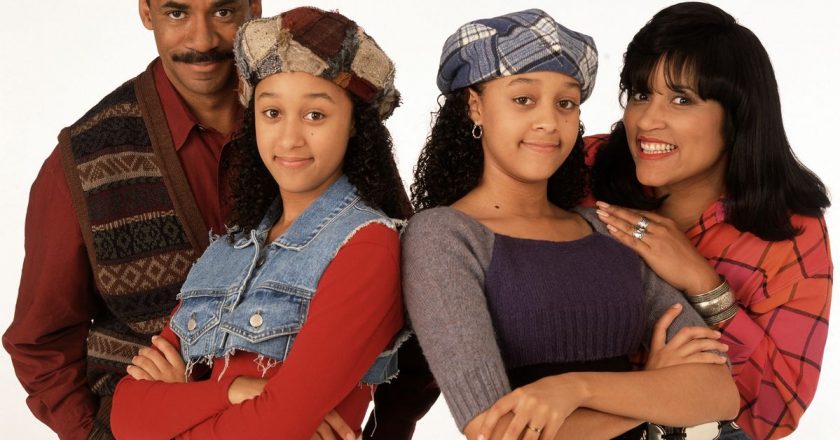 Netflix is bringing back Black sitcoms Moesha and Sister Sister, and I cannot contain my excitement – The Verge