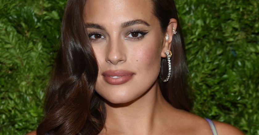 Ashley Graham is scorchio in new non-Photoshopped bikini pics – Yahoo Lifestyle