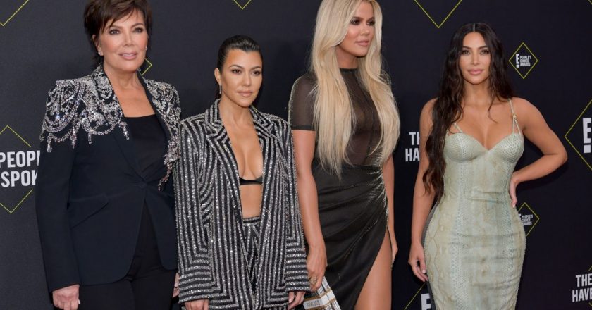 Theres 1 Kardashian That Doesnt Look Like Either of Her Parents and Fans Cant Get Over It – Showbiz Cheat Sheet