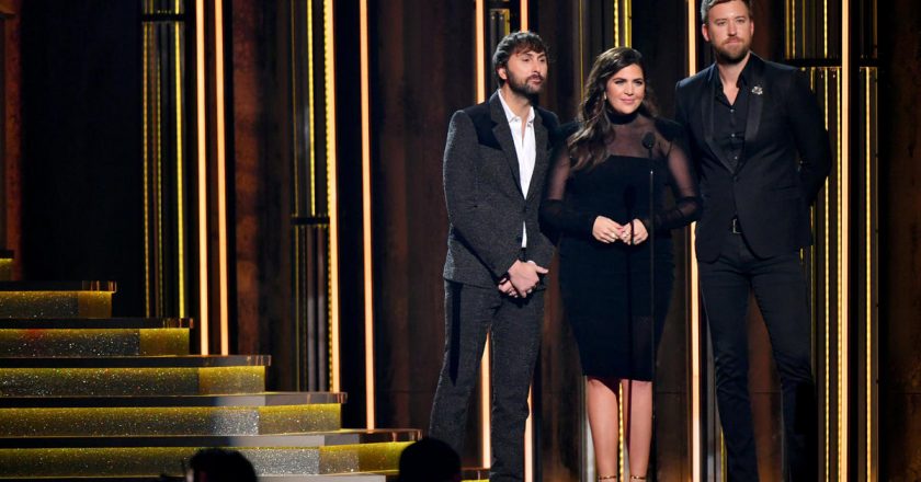 Country band Lady A, formerly Lady Antebellum, sues blues singer Lady A – CBS News