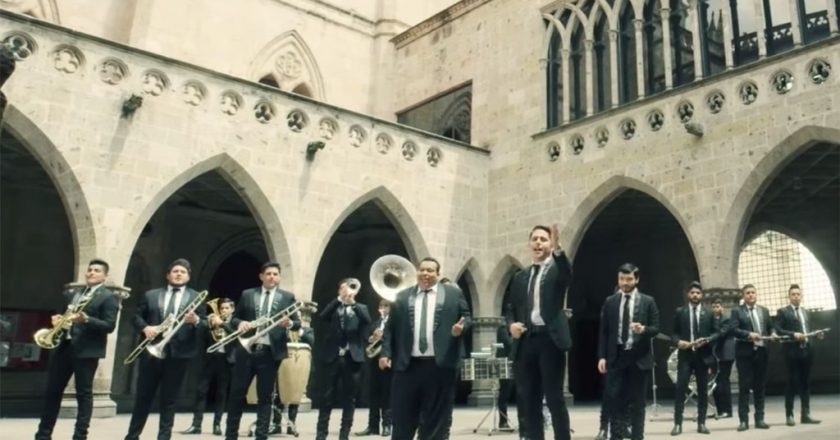 Banda Los Sebastianes’ ‘En Eso No Quedamos’ Hits No. 1 on Regional Mexican Airplay Chart – Billboard