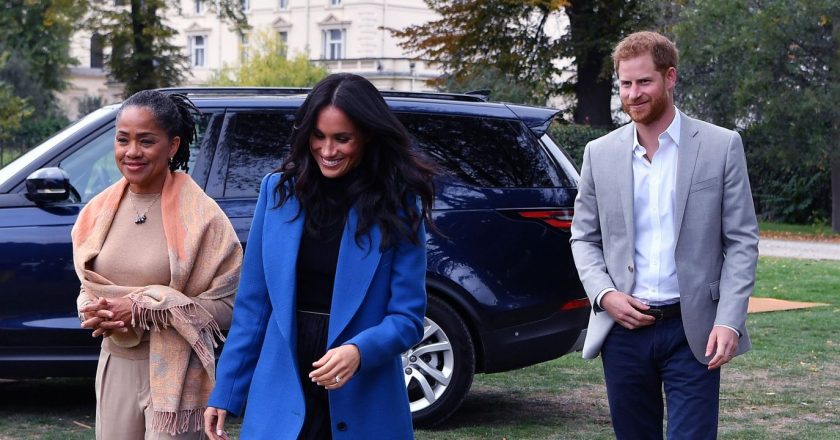 Prince Harry and Meghan Markle Are Converting Their Montecito Guest House for Her Mom, Doria Ragland – Yahoo Lifestyle