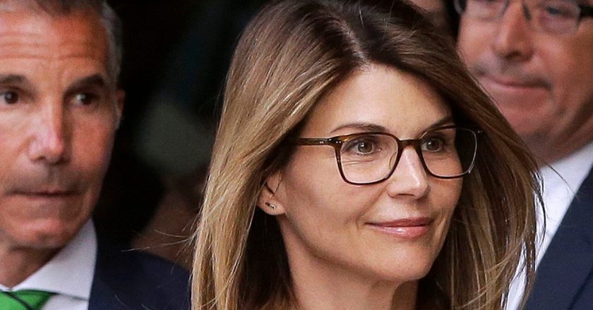 Lori Loughlin apologizes after 2-month prison sentence in college admission case: I ignored my intuition – Fox News