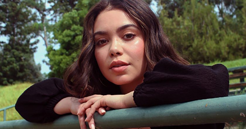 Auli’i Cravalho on Her New Netflix Drama and the Smell of Wet Dog – The New York Times