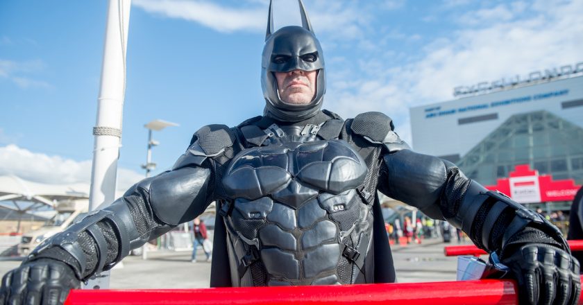 DC Fans Just Made a Surprising Choice for Their Favorite Batman Actor – Showbiz Cheat Sheet