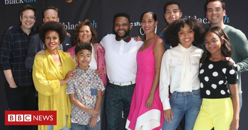 Black-ish episode airs two years after being pulled for being anti-Trump – BBC News