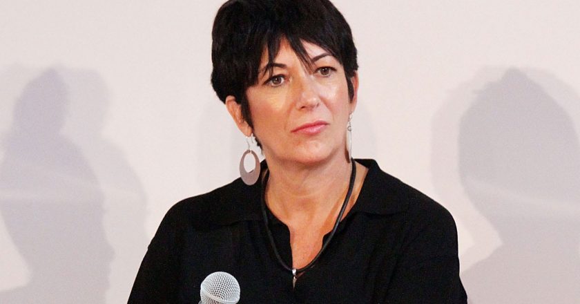 Ghislaine Maxwell lawyers want her in general jail population, say Jeffrey Epsteins suicide is affecting her treatment – CNBC