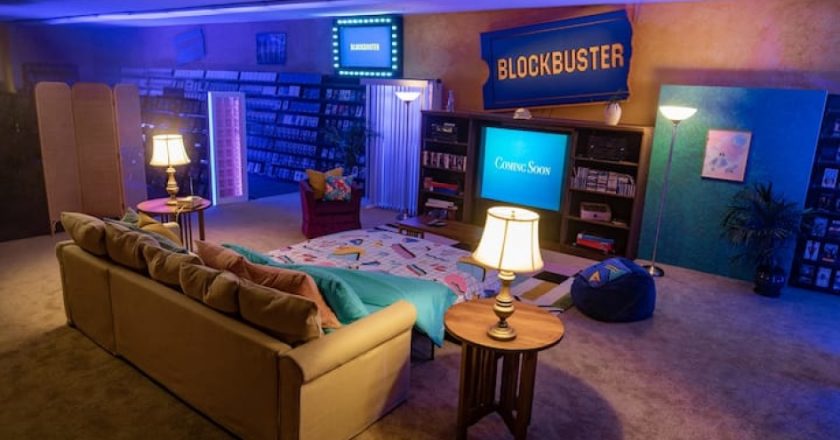 The last Blockbuster is hosting an Airbnb sleepover in September – Engadget