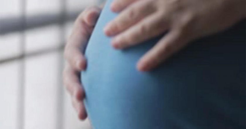 COVID-19 linked to preterm deliveries, new CDC report says – CBS News