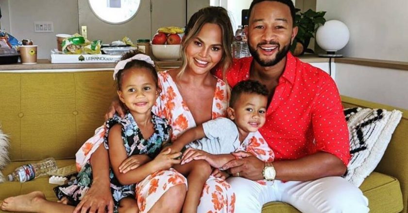 Chrissy Teigen Accidentally Reveals the Sex of Baby No. 3 With John Legend – E! Online