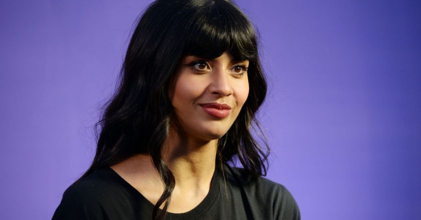 Jameela Jamil says former lovers have likened her to a memory foam mattress – Yahoo! Voices