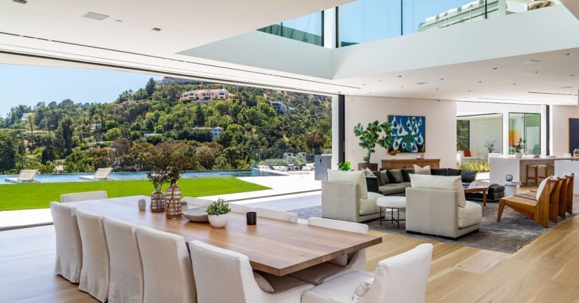 Chrissy Teigen, John Legend buy $17.5M Beverly Hills home – Fox Business