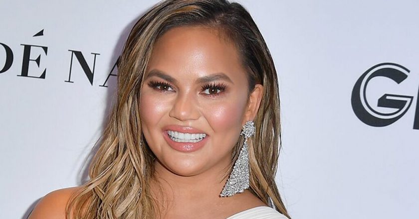 Chrissy Teigen explains why shes getting botox done while pregnant – Fox News