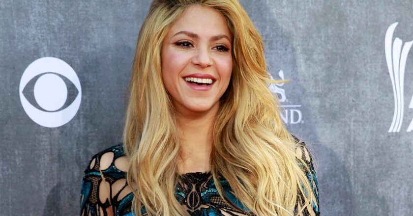 Shakira wows in purple bikini she designed herself – Fox News