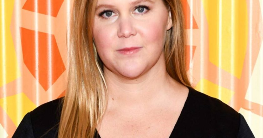 Amy Schumer Reveals Lyme Disease Diagnosis – E! NEWS