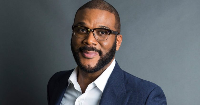 Tyler Perry has become Hollywoods latest billionaire, according to Forbes – USA TODAY