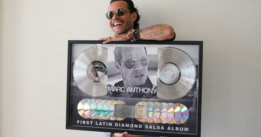 Marc Anthonys 3.0 Is First Salsa Album to Earn Diamante Certification – Billboard