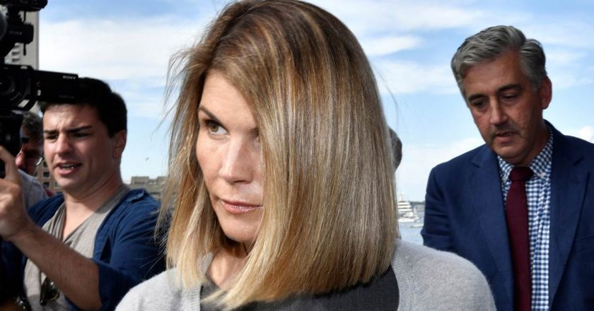 Lori Loughlin begins 2-month prison sentence in college admissions scandal – NBC News