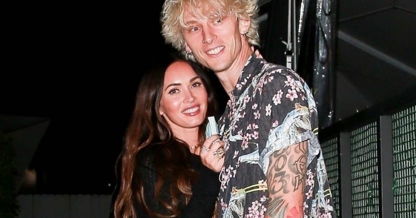 Megan Fox Says Loving Machine Gun Kelly “Is Like Being In Love With A Tsunami” – BuzzFeed