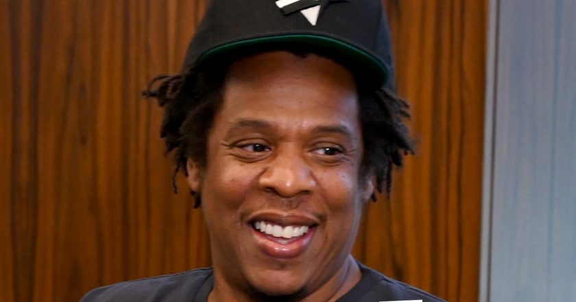 Jay-Z Invests in Fitness Startup CLMBR After Beyonces Peloton Deal – TMZ