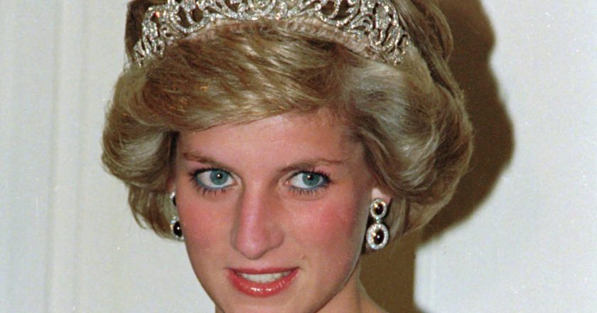 Prince William welcomes new probe into 1995 Diana interview – Associated Press