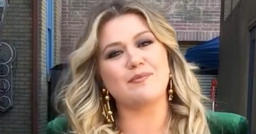 Kelly Clarkson Wins Primary Custody of Children in Divorce – TMZ