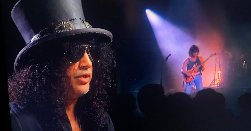 Slash Leads Eddie Van Halen Tribute at Rock and Roll Hall of Fame – Ultimate Classic Rock