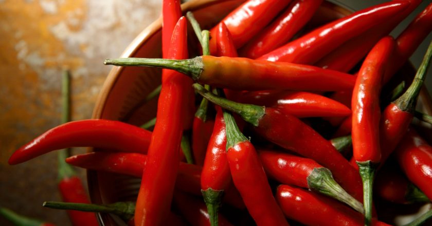 People who regularly eat chilli peppers live longer, research suggests – The Independent