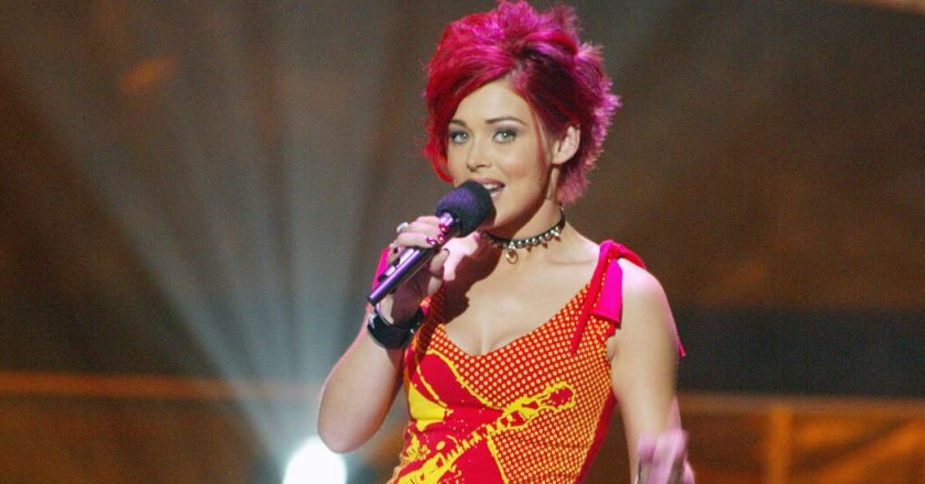 Nikki McKibbin, ‘American Idol’ Finalist, Dies at 42 – The New York Times