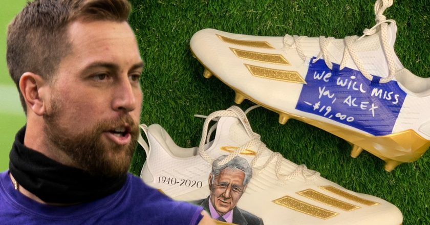 Vikings Star Adam Thielen Honoring Alex Trebek With Custom Cleats For MNF – TMZ