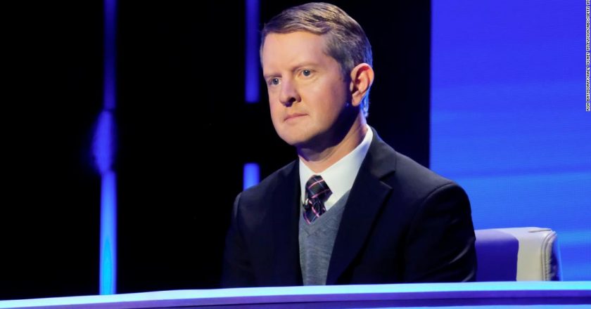 Ken Jennings of Jeopardy! apologizes for insensitive tweets – CNN