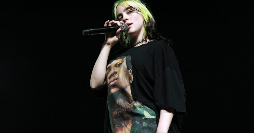 Billie Eilish shrugs off tank top body-shamers: This is just how I look – New York Post