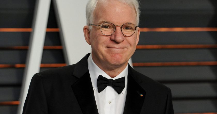 Steve Martin details his COVID-19 vaccine experience – Page Six