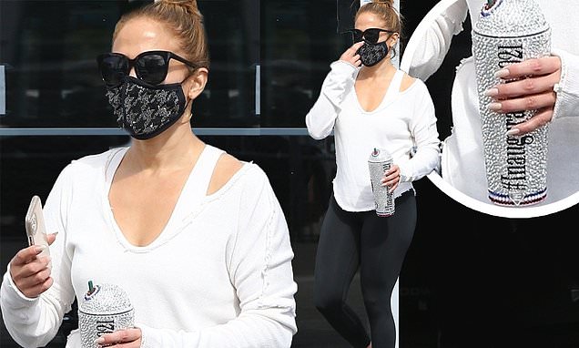 Jennifer Lopez hits the gym in Miami with a new souvenir after Biden inauguration performance – Daily Mail