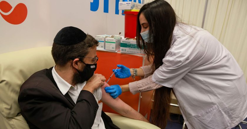 Israel leads world in coronavirus vaccinations: Over 1M receive doses – Axios