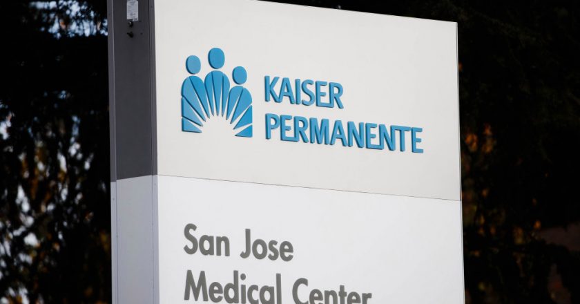 Coronavirus: 1 employee dead after outbreak infects dozens at Kaiser San Jose – Pacifica Tribune