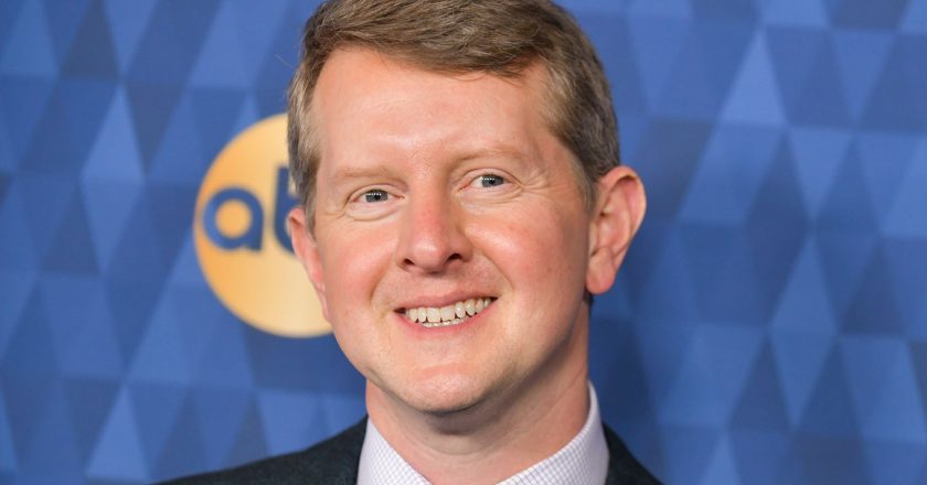 “Jeopardy!” champ Ken Jennings stumbles into more controversy after defending “Bean Dad” on Twitter – Salon